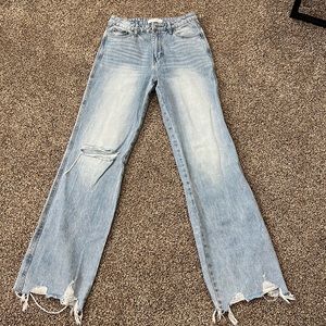 Flying monkey dad, Jean